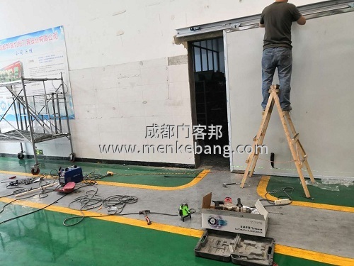 成都廠房自動(dòng)感應(yīng)門案例 成都廠房自動(dòng)感應(yīng)門案例
